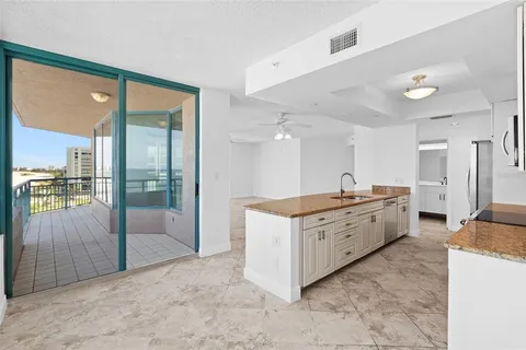 $1,524,900 | 1520 Gulf Boulevard, Unit 702, Clearwater Beach, FL 33767