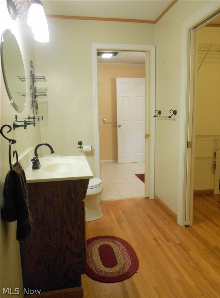 4370 School House Road Little Hocking, OH 45742 - Photo 20 of 35 1/2 bath and walk-in closet connected to the master bedroom