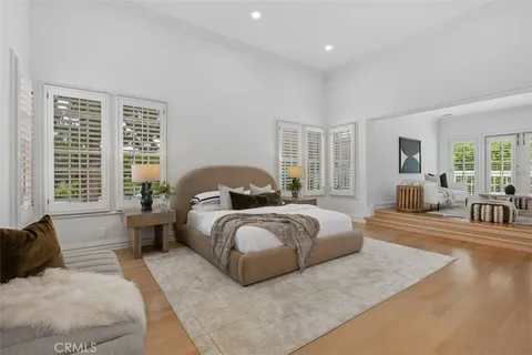 $4,300,000 | 2 Belcourt Drive, Newport Beach, CA 92660