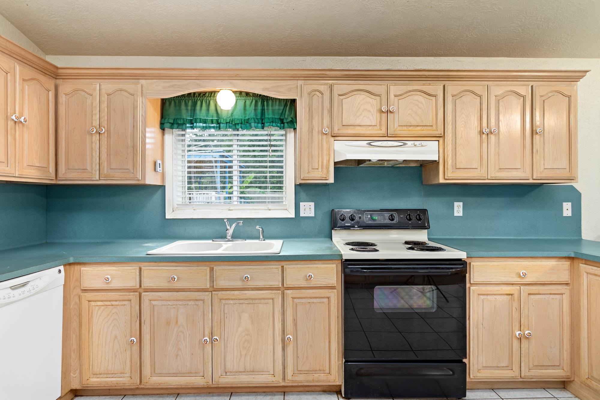4724 Church House Road Orange, TX 77630 - Photo 17 of 36
