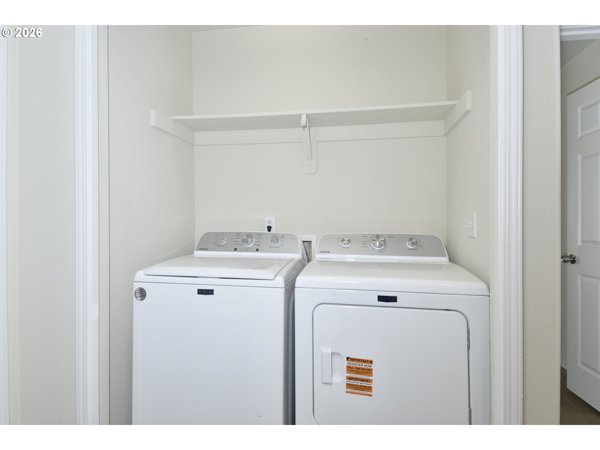 20477 Southwest Marimar Street Beaverton, OR 97078 - Photo 24 of 28 a utility room with dryer and washer