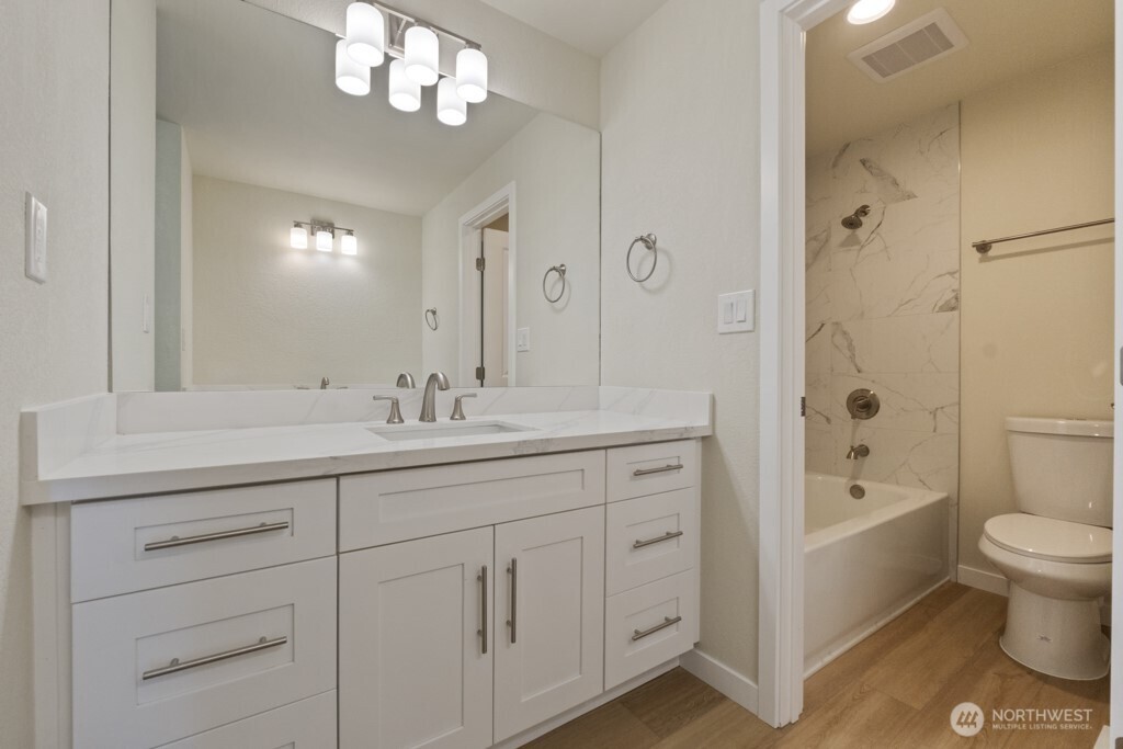 15526 Southeast 169th Street Renton, WA 98058 - Photo 14 of 38 Gallery Image 14