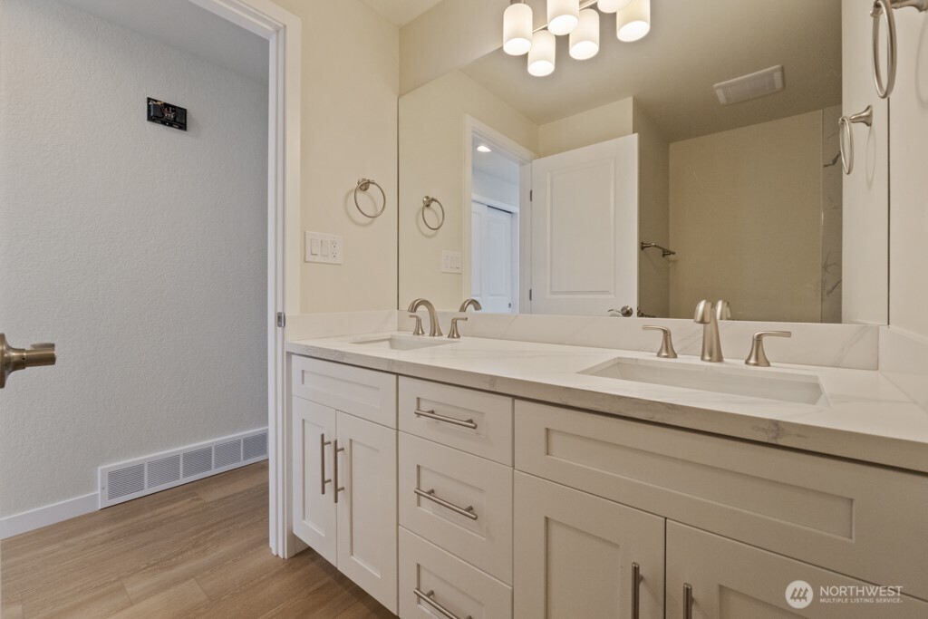 15526 Southeast 169th Street Renton, WA 98058 - Photo 19 of 38 Gallery Image 19