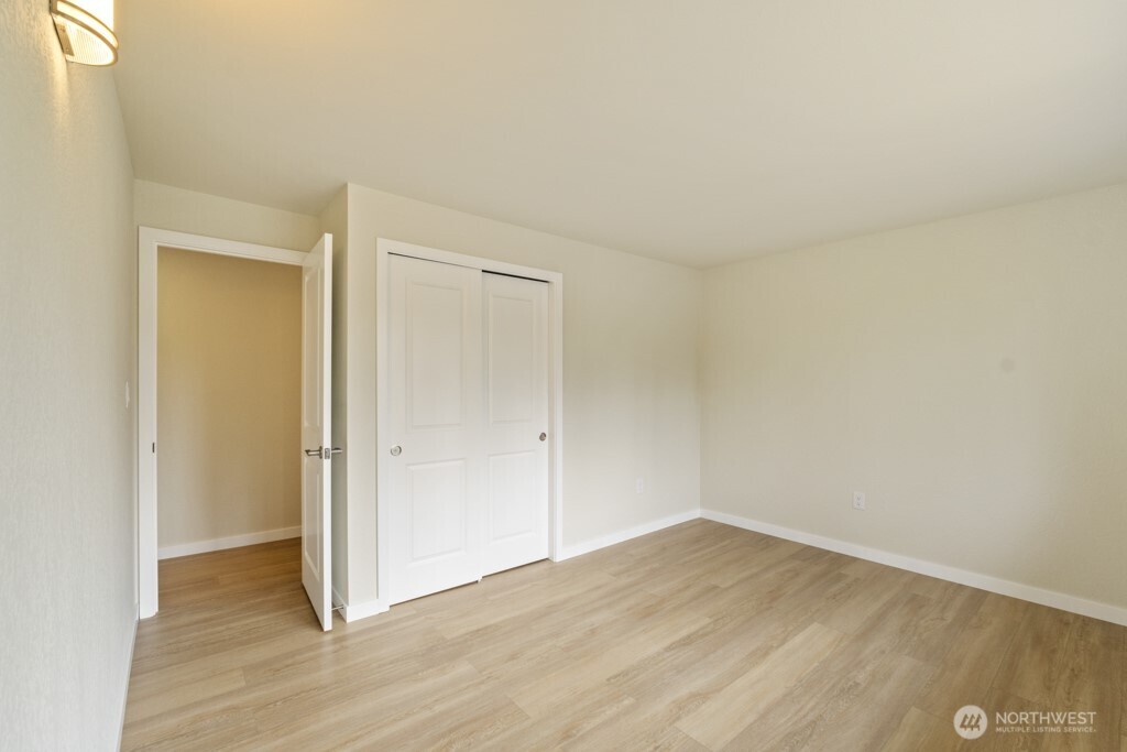 15526 Southeast 169th Street Renton, WA 98058 - Photo 23 of 38 Gallery Image 23