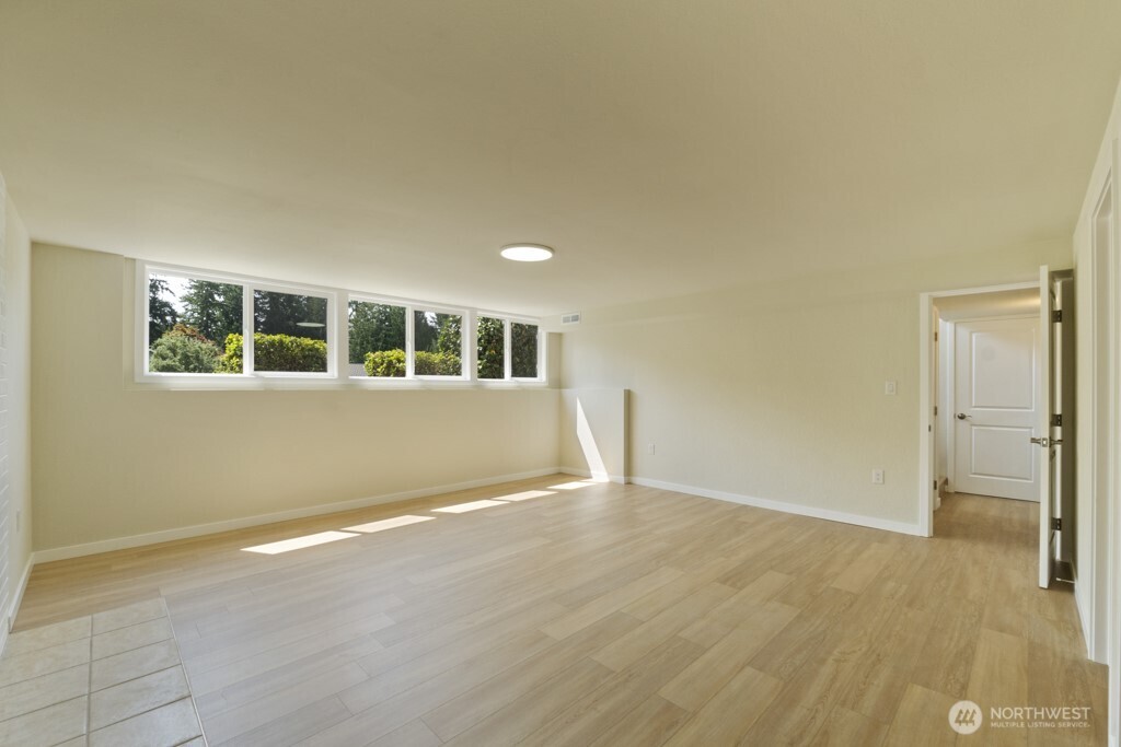 15526 Southeast 169th Street Renton, WA 98058 - Photo 25 of 38 Gallery Image 25
