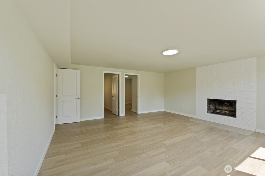 15526 Southeast 169th Street Renton, WA 98058 - Photo 27 of 38 Gallery Image 27