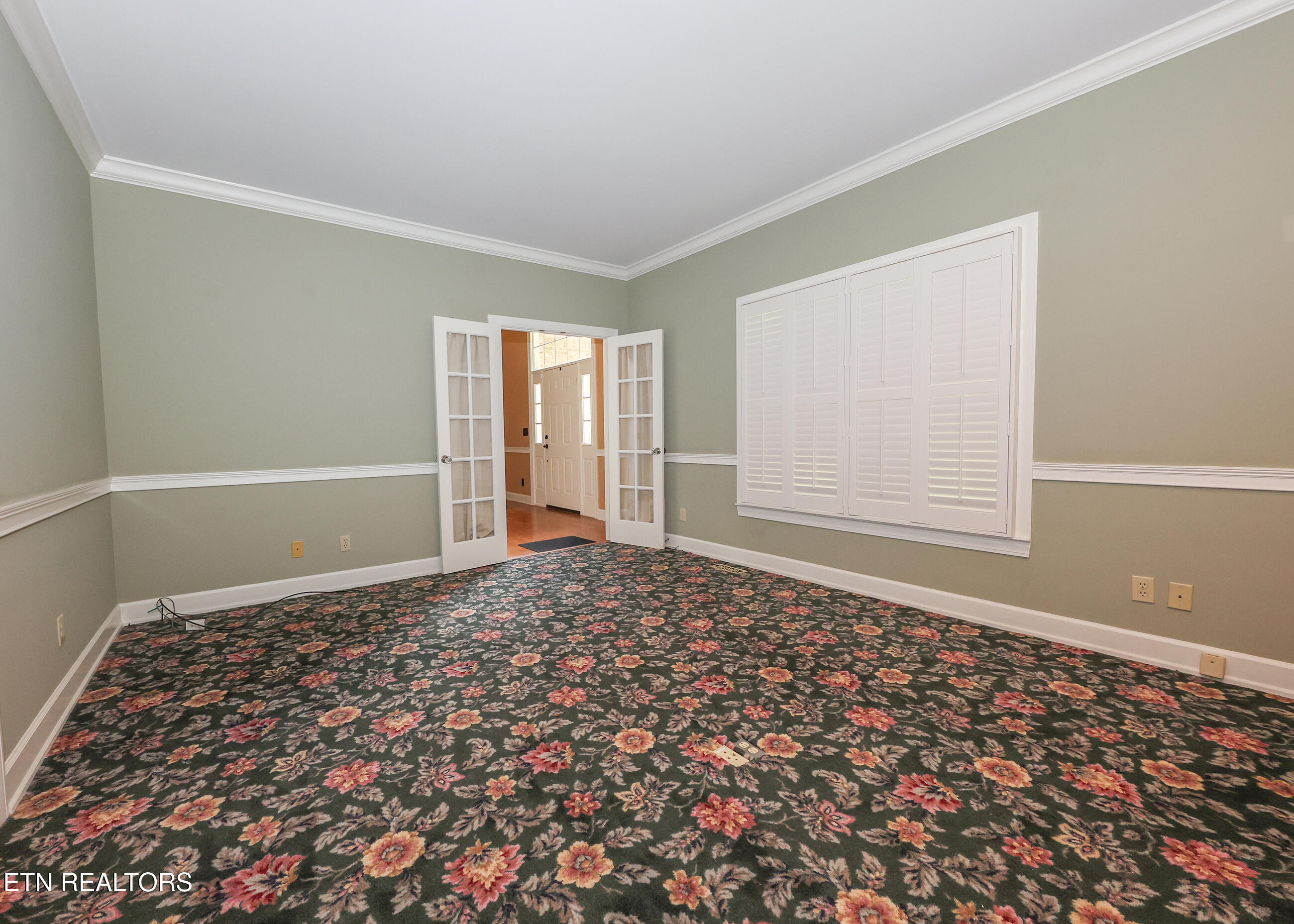 136 Baypath Drive Oak Ridge, TN 37830 - Photo 22 of 57 136 tv 2