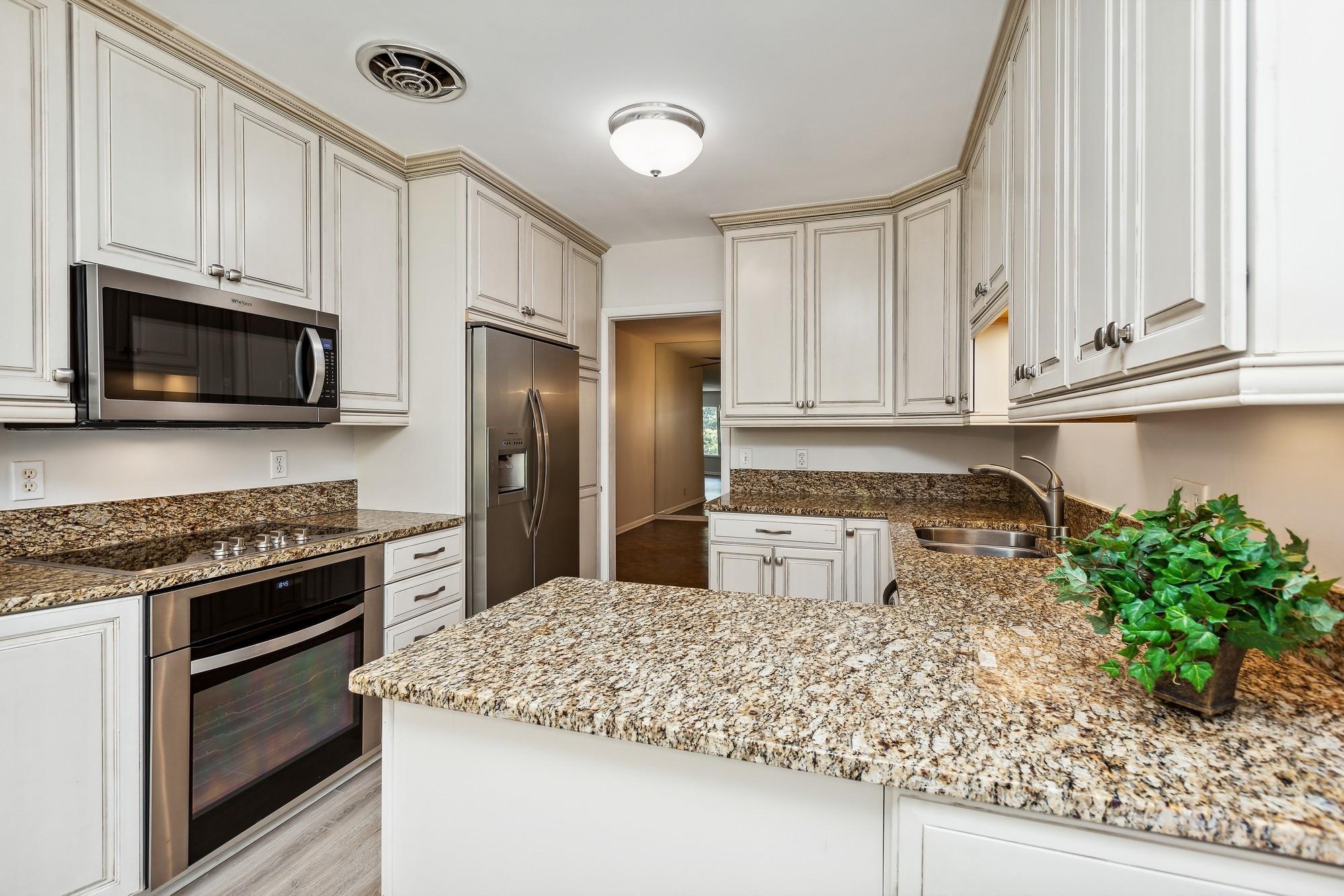 1585 Dodd Road, Unit 301 Mendota Heights, MN 55118 - Photo 1 of 1 Gallery Image 1