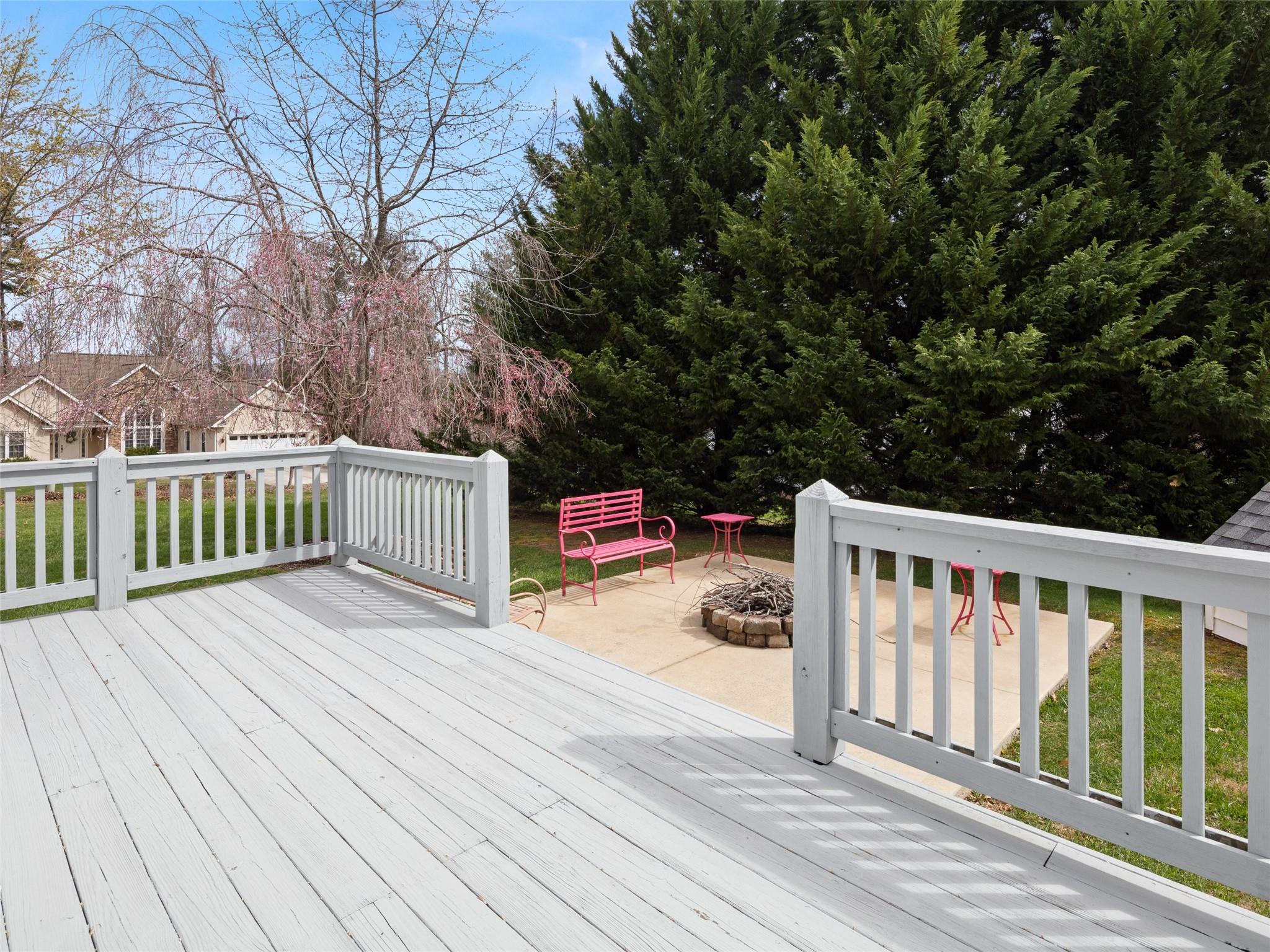23 Jericho Ridge Road Fletcher, NC 28732 - Photo 14 of 29 Gallery Image 14