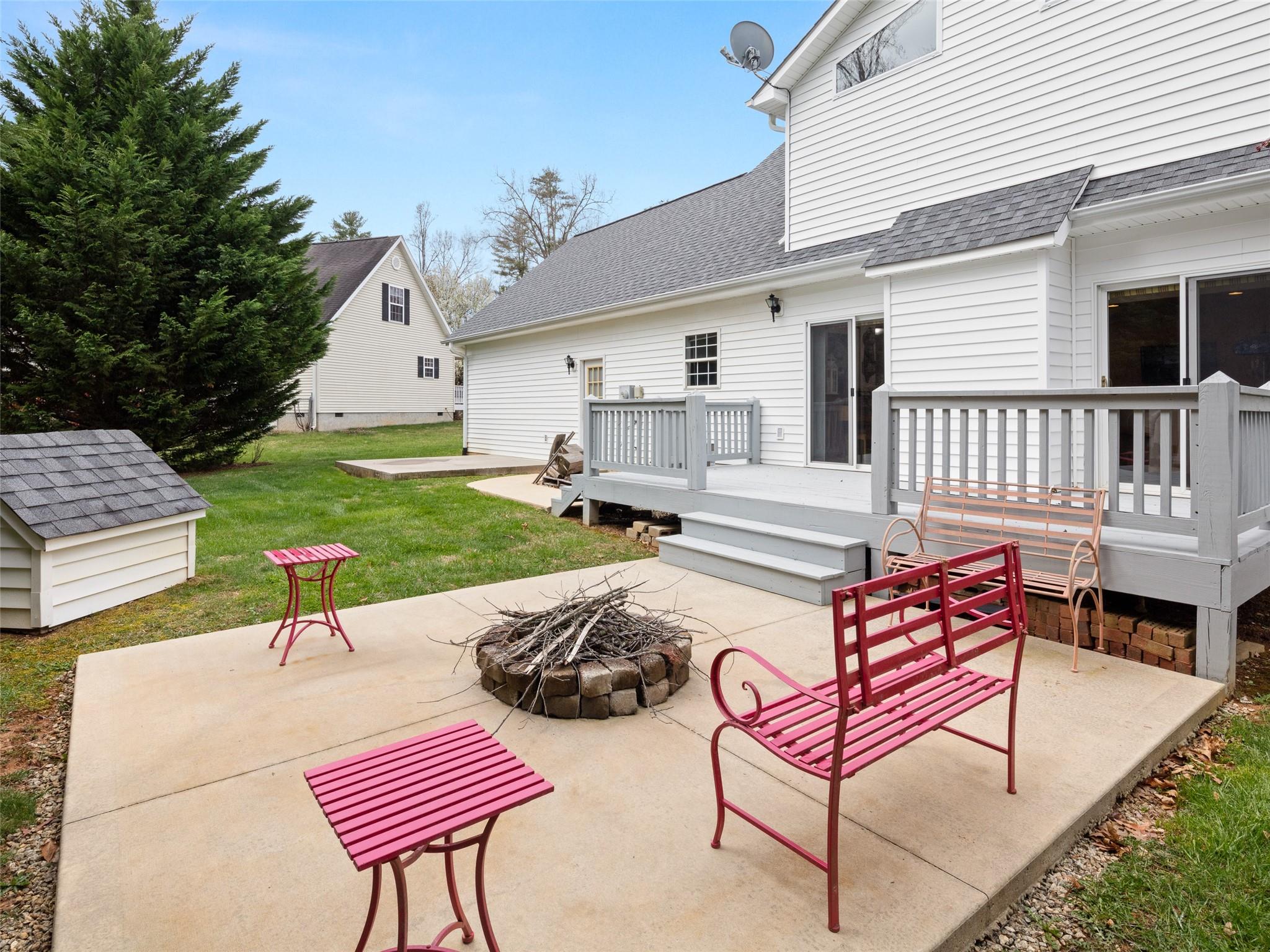 23 Jericho Ridge Road Fletcher, NC 28732 - Photo 15 of 29 Gallery Image 15