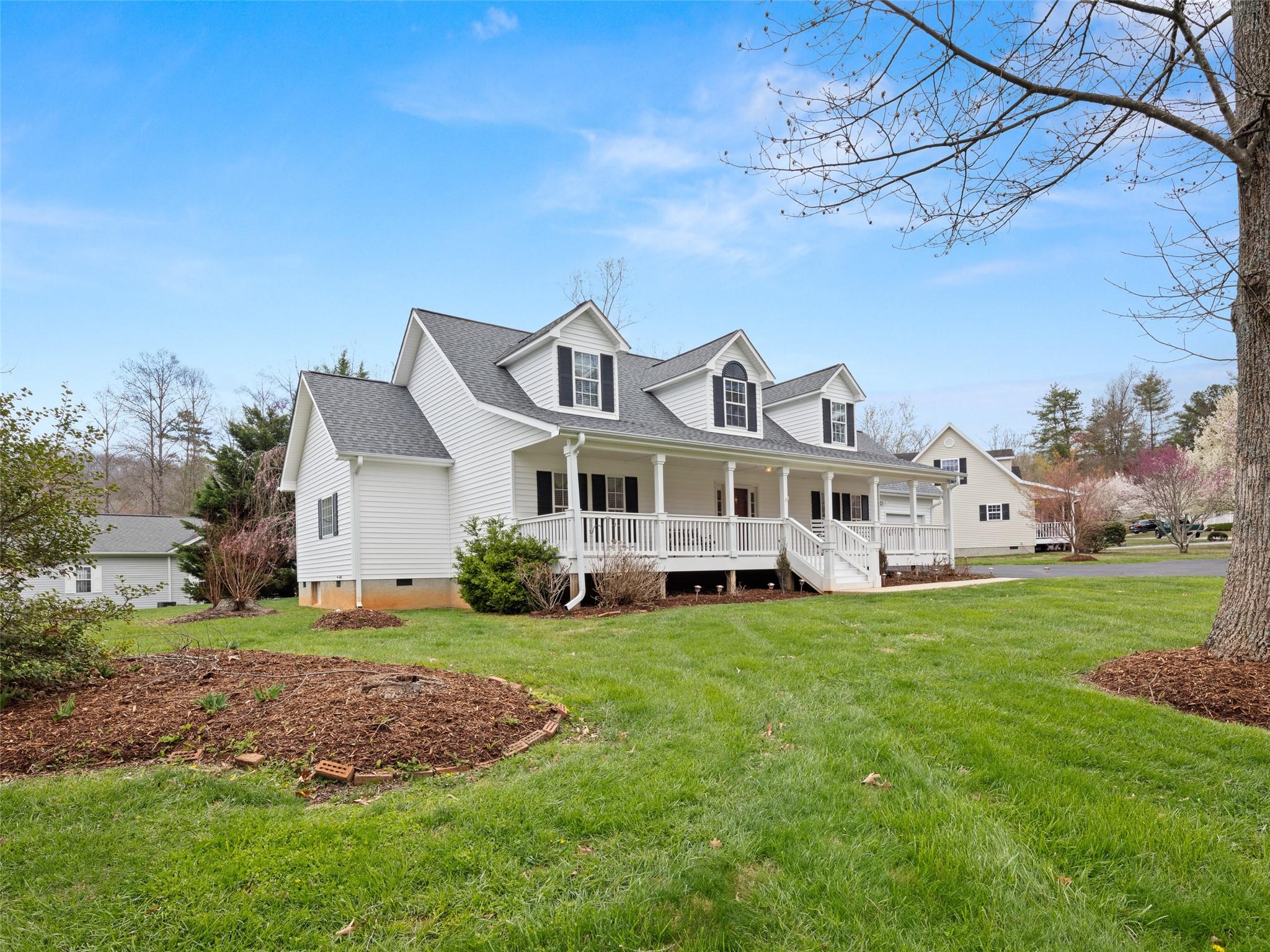23 Jericho Ridge Road Fletcher, NC 28732 - Photo 2 of 29 Gallery Image 2
