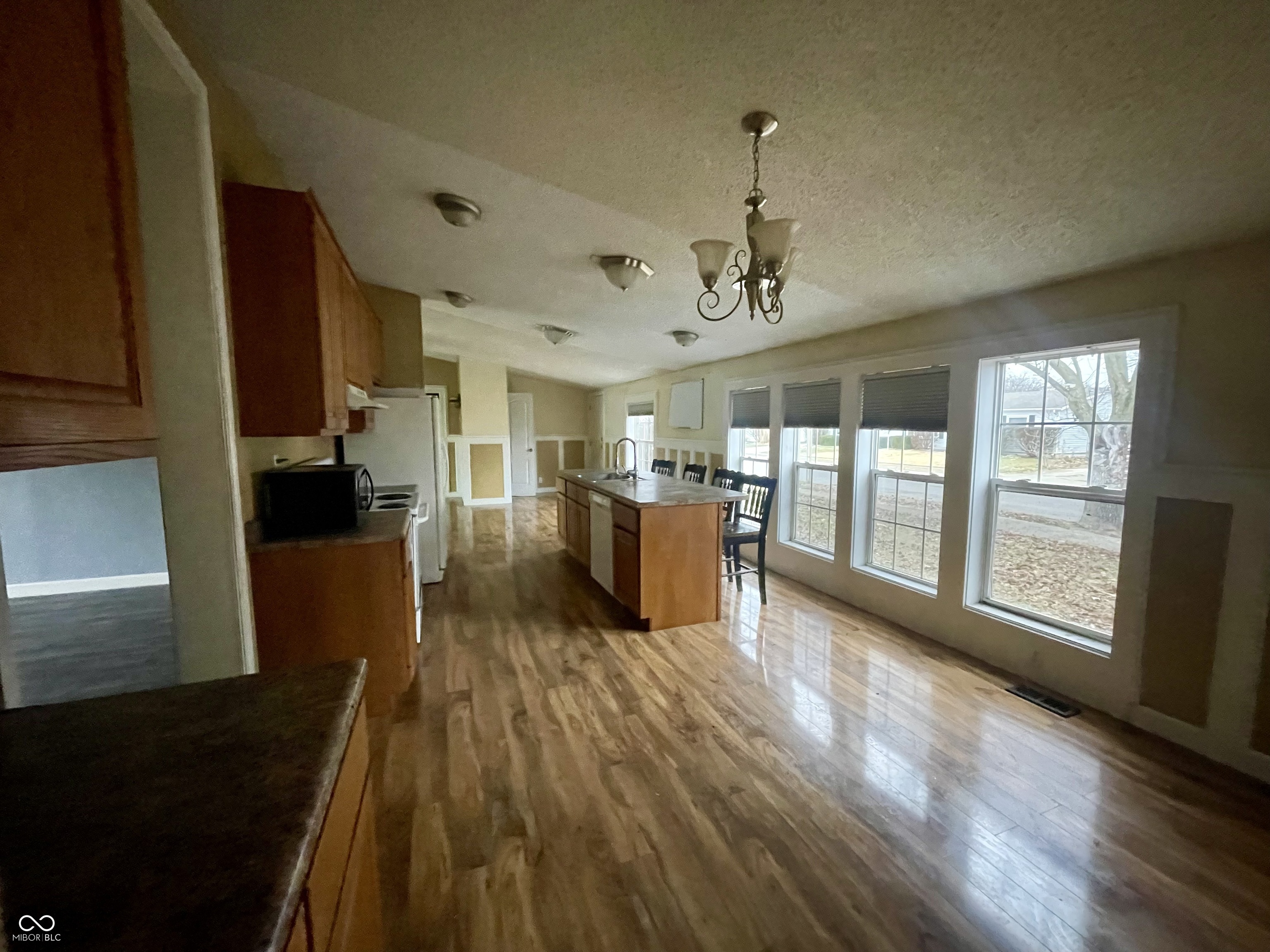 4673 West Ridge Drive Columbus, IN 47203 - Photo 6 of 14