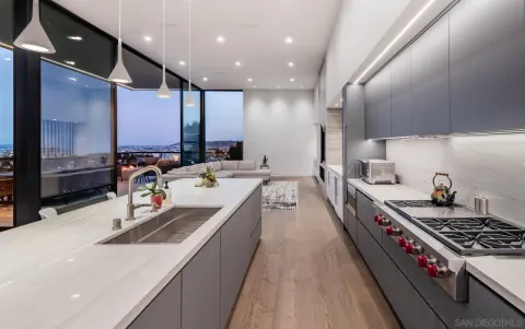 $5,495,000 | 2035 Evergreen Street, San Diego, CA 92106