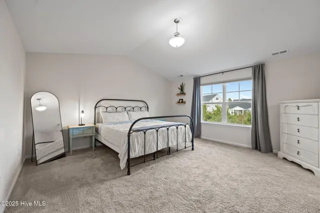 $424,900 | 910 Terraces Lane, Hampstead, NC 28443