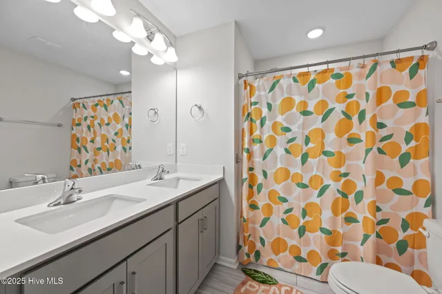 $424,900 | 910 Terraces Lane, Hampstead, NC 28443