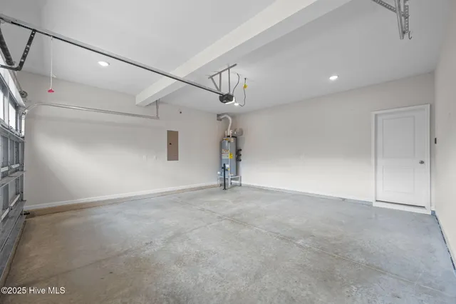 $424,900 | 910 Terraces Lane, Hampstead, NC 28443