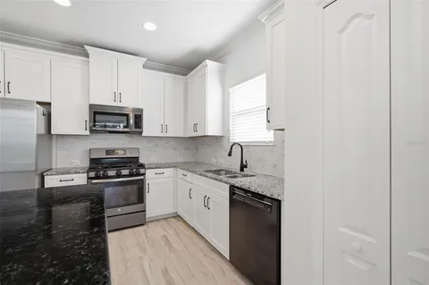 $330,000 | 7335 Parkshore Drive, Apollo Beach, FL 33572