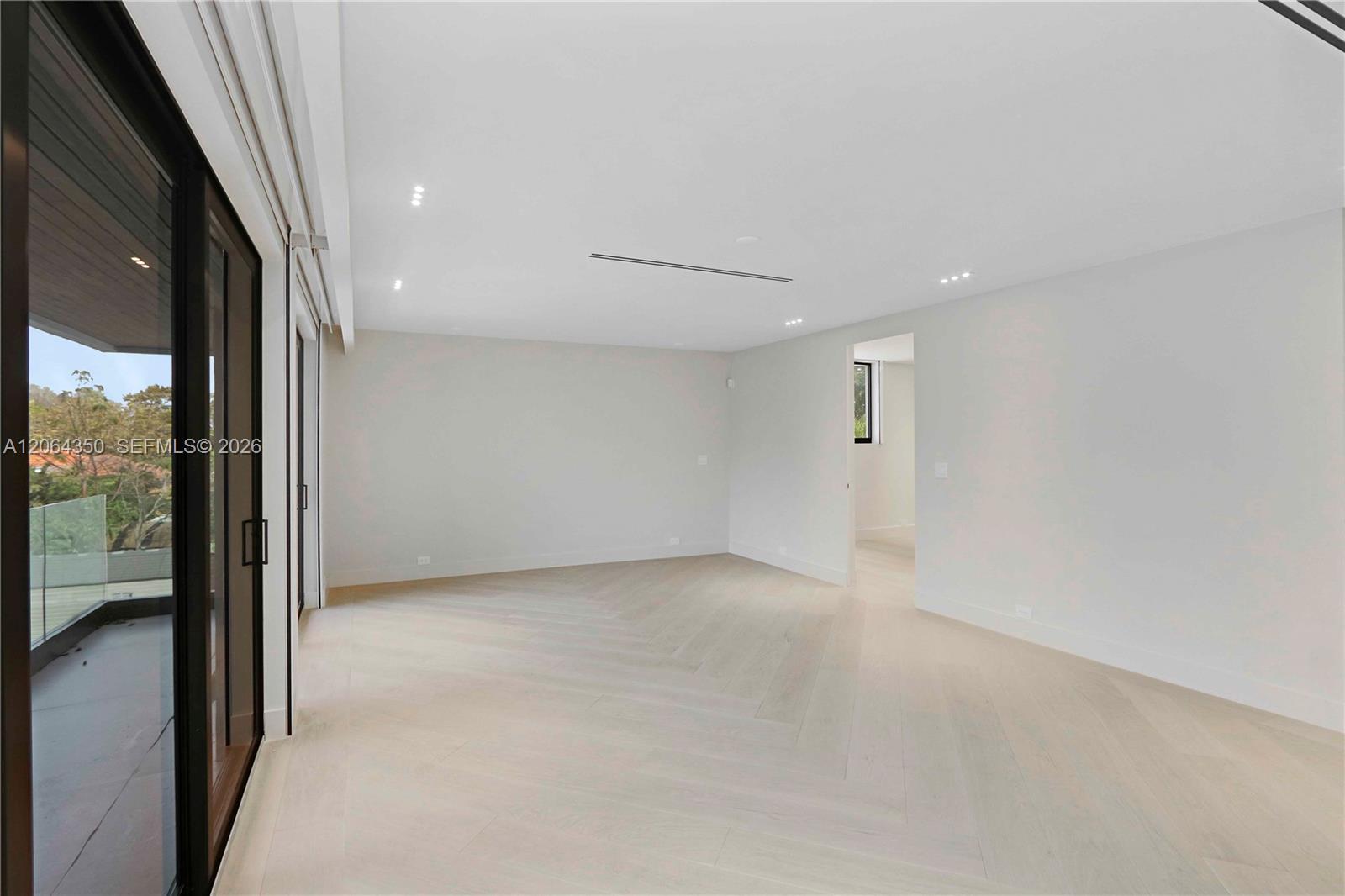 330 Southwest 19th Road, Unit 1 Miami, FL 33129 - Photo 21 of 37 Gallery Image 21