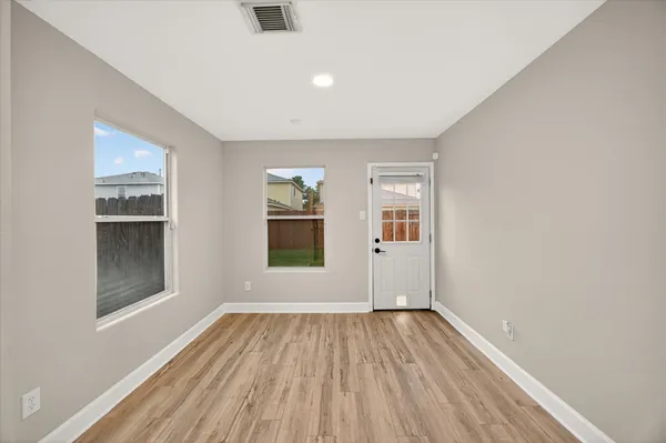$2,100 | 2915 Morton Cove Lane, Katy, TX 77449