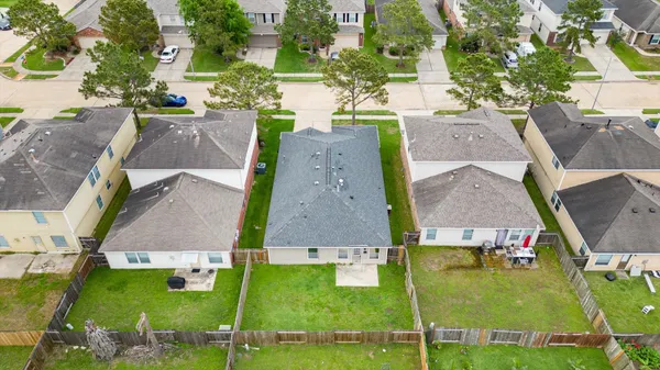 $2,100 | 2915 Morton Cove Lane, Katy, TX 77449