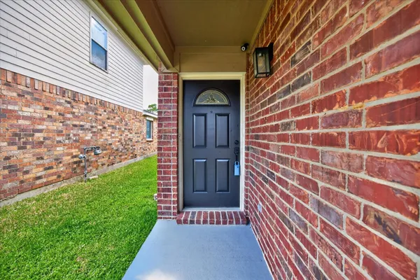 $2,100 | 2915 Morton Cove Lane, Katy, TX 77449