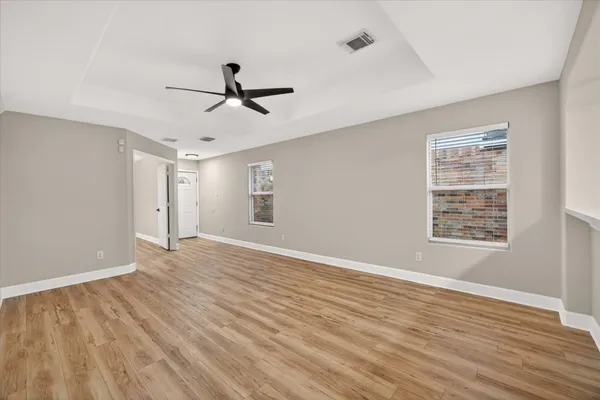 $2,100 | 2915 Morton Cove Lane, Katy, TX 77449