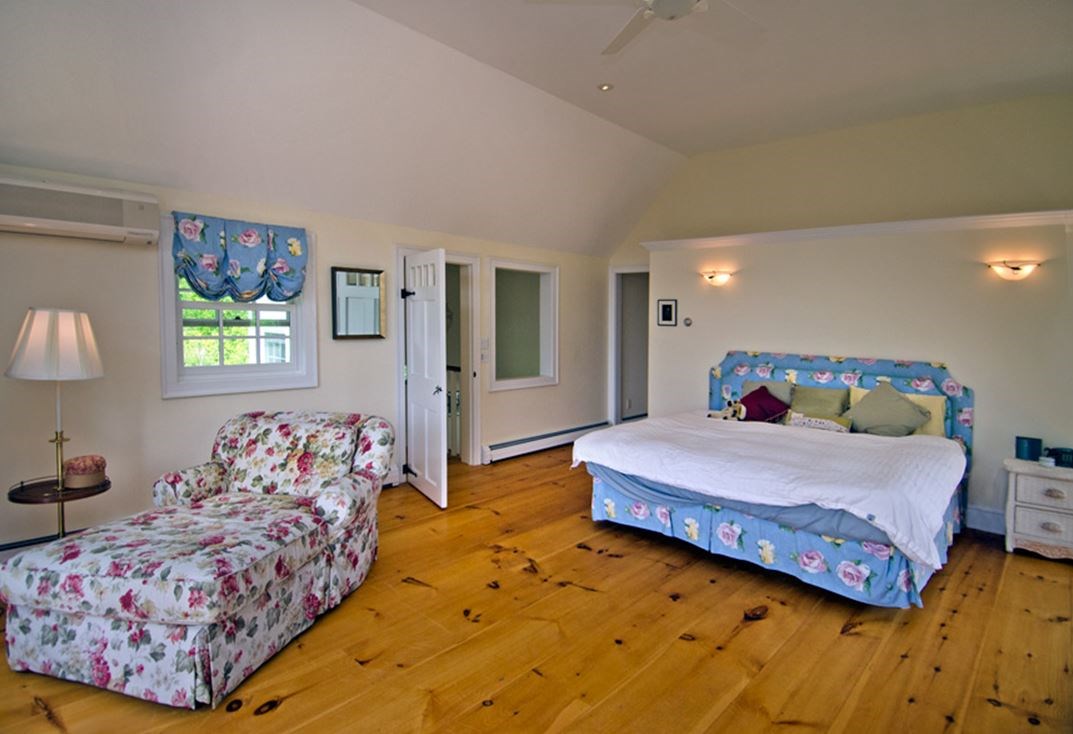 626 Highlake Road Sharon, VT 05065 - Photo 11 of 27