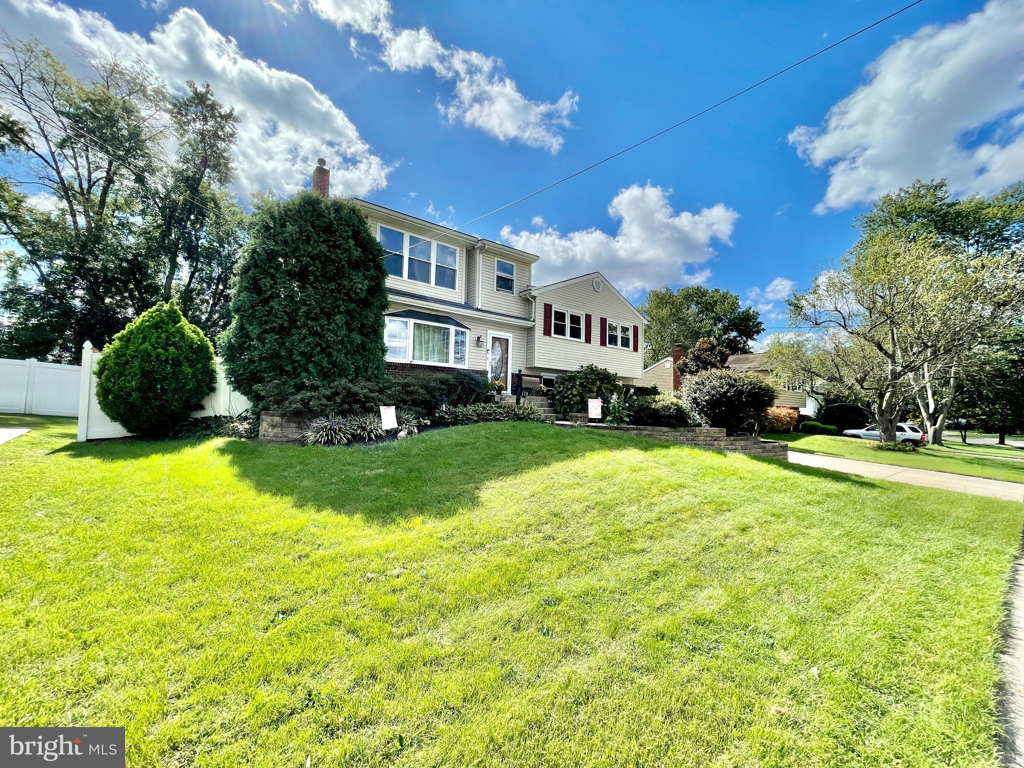 120 McIntosh Road Cherry Hill, NJ 08003 - Photo 3 of 34
