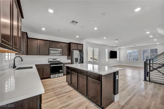 $925,000 | 11730 Midnight Melody Avenue, Las Vegas, NV 89138