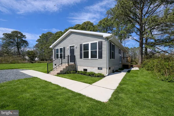 $234,900 | 26350 East Pear Street, Crisfield, MD 21817