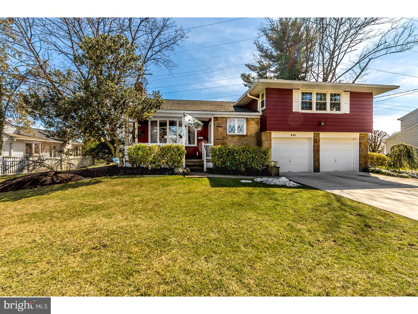 722 Hilltop Road Cinnaminson, NJ 08077 - Photo 1 of 25 Gallery Image 1