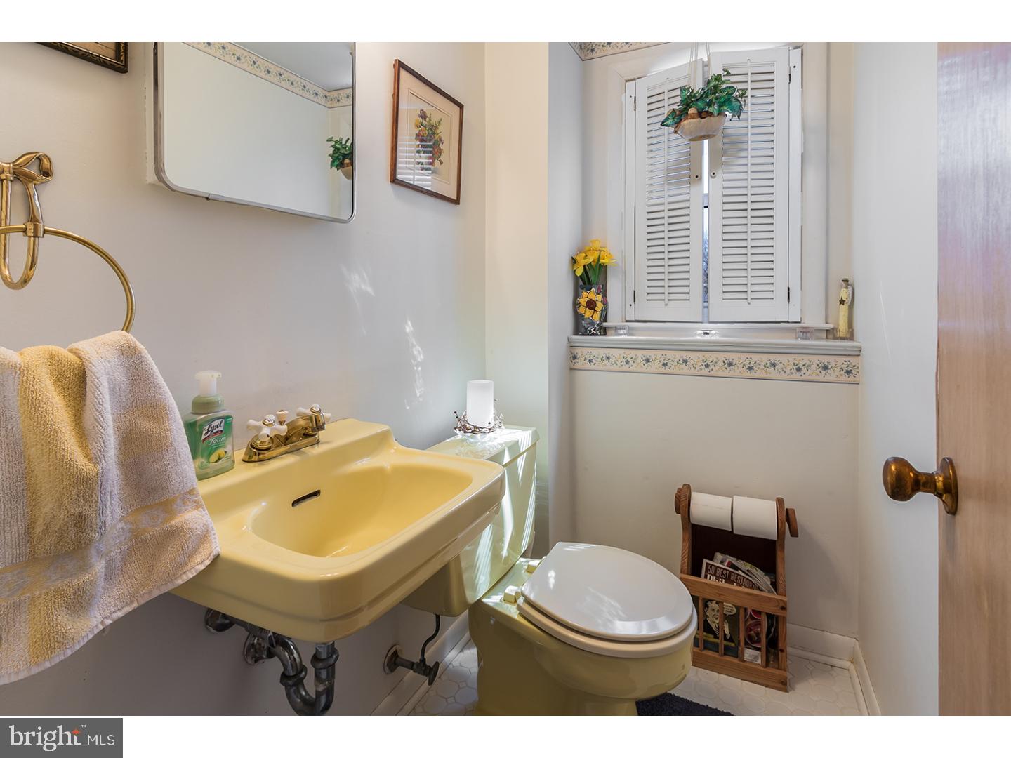722 Hilltop Road Cinnaminson, NJ 08077 - Photo 22 of 25 Gallery Image 22