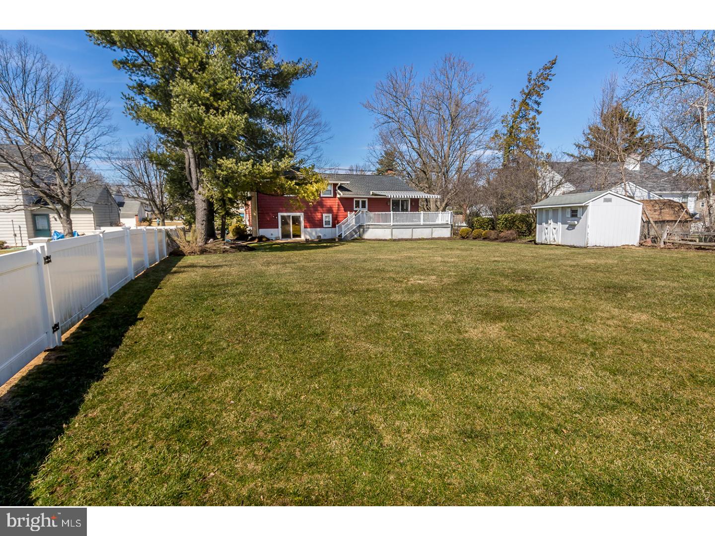722 Hilltop Road Cinnaminson, NJ 08077 - Photo 4 of 25 Gallery Image 4