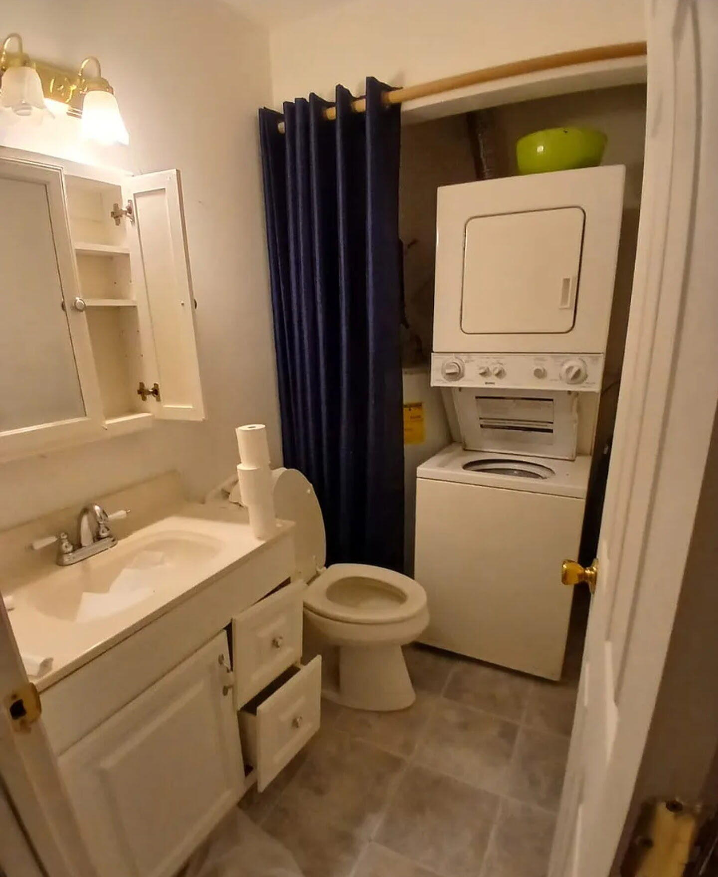 8309 North 107th Street, Unit B Milwaukee, WI 53224 - Photo 7 of 7 5339469669258211918