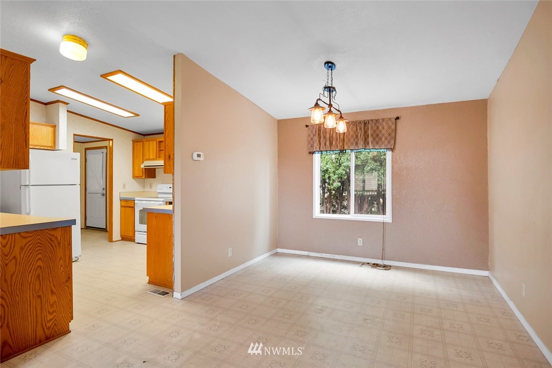 1261 Rd L Northeast, Unit 4 Moses Lake, WA 98837 - Photo 13 of 40 Gallery Image 13