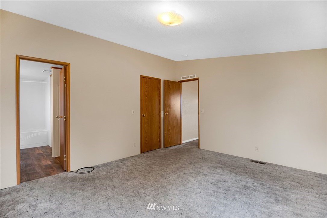 1261 Rd L Northeast, Unit 4 Moses Lake, WA 98837 - Photo 25 of 40 Gallery Image 25