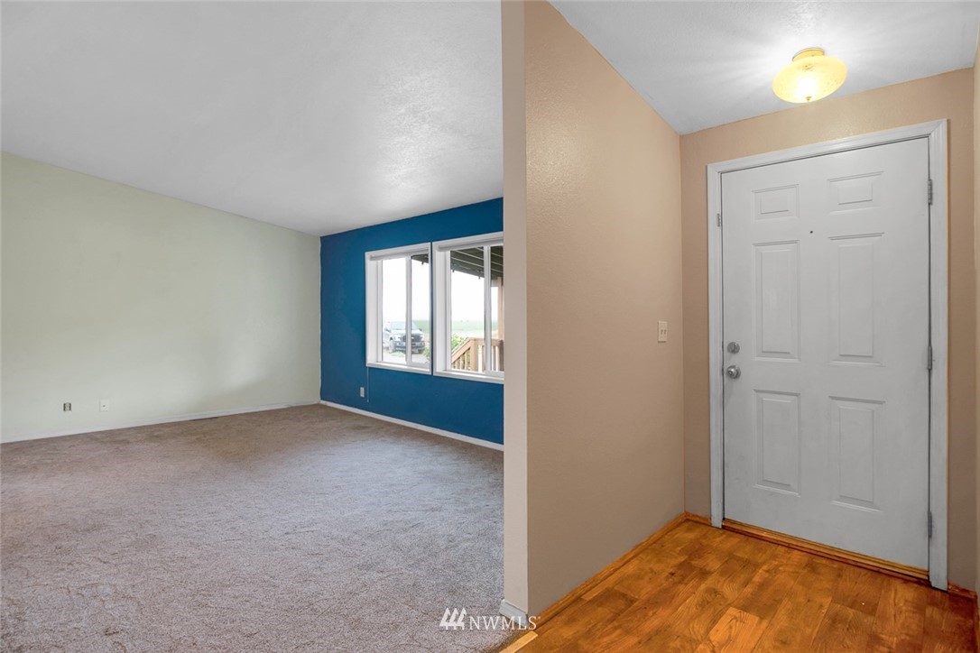 1261 Rd L Northeast, Unit 4 Moses Lake, WA 98837 - Photo 6 of 40 Gallery Image 6