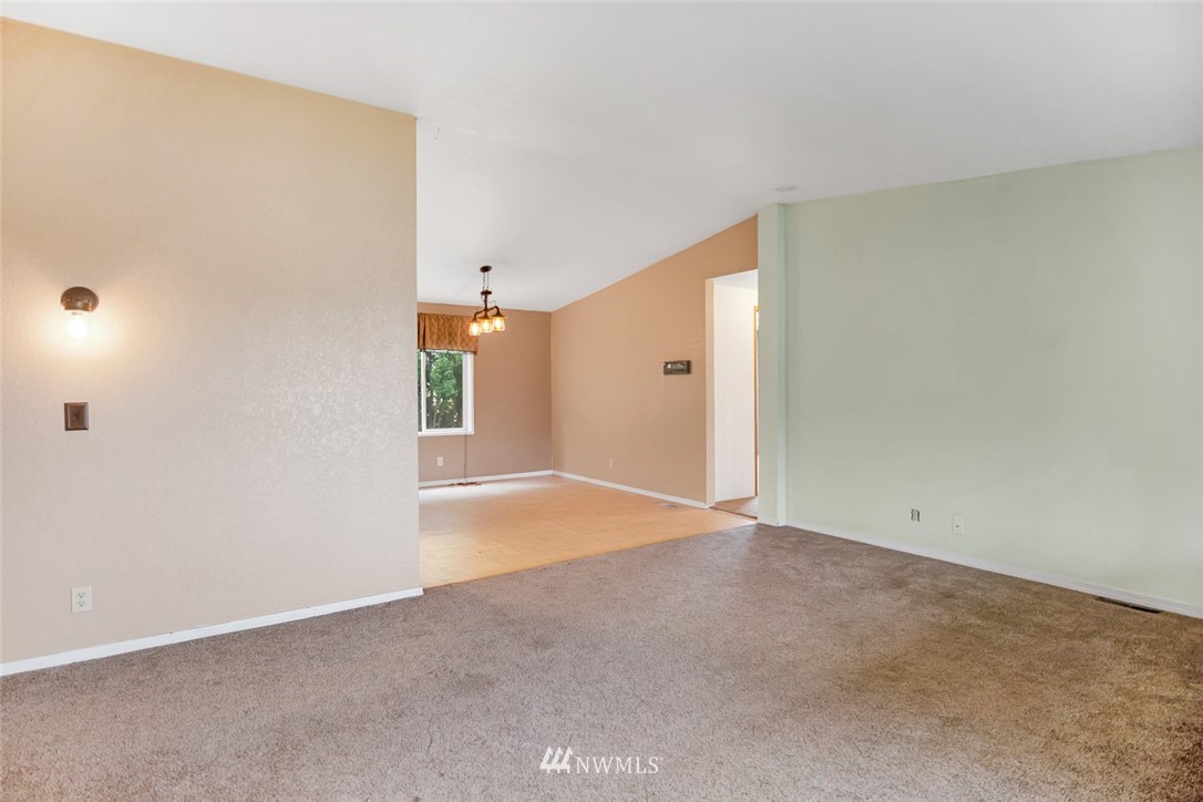 1261 Rd L Northeast, Unit 4 Moses Lake, WA 98837 - Photo 8 of 40 Gallery Image 8