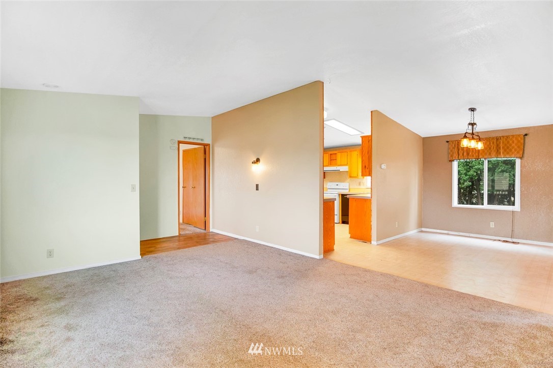 1261 Rd L Northeast, Unit 4 Moses Lake, WA 98837 - Photo 10 of 40 Gallery Image 10