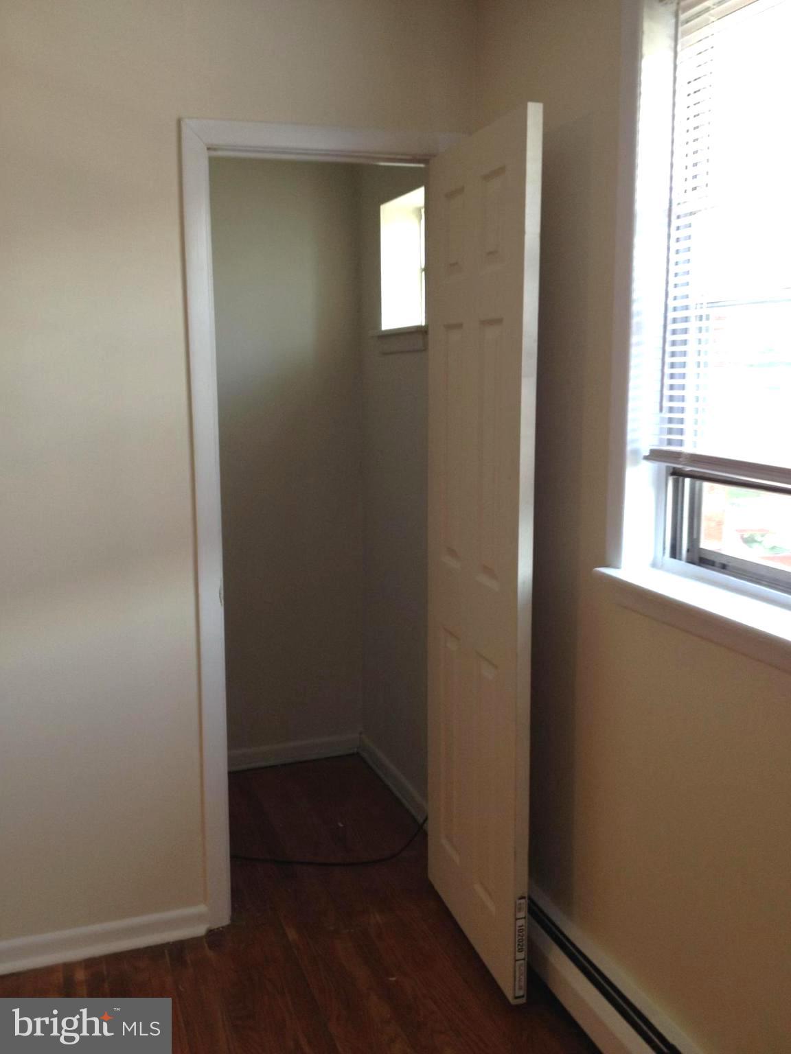 366 Ripka Street Philadelphia, PA 19128 - Photo 6 of 12