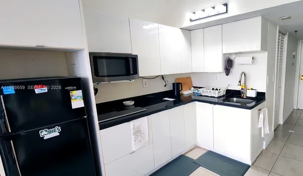 $2,200 | 555 Northeast 15th Street, Unit 516, Miami, FL 33132