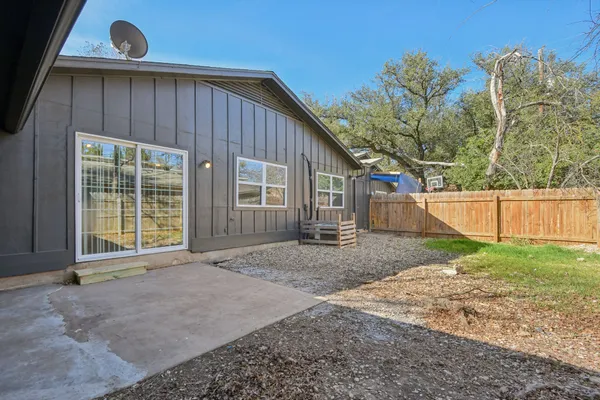 $1,645 | 11906 Broad Oaks Drive, Unit A, Austin, TX 78759