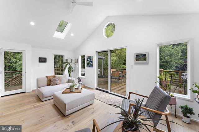 $1,850,000 | 1705 Woodman Drive, McLean, VA 22101