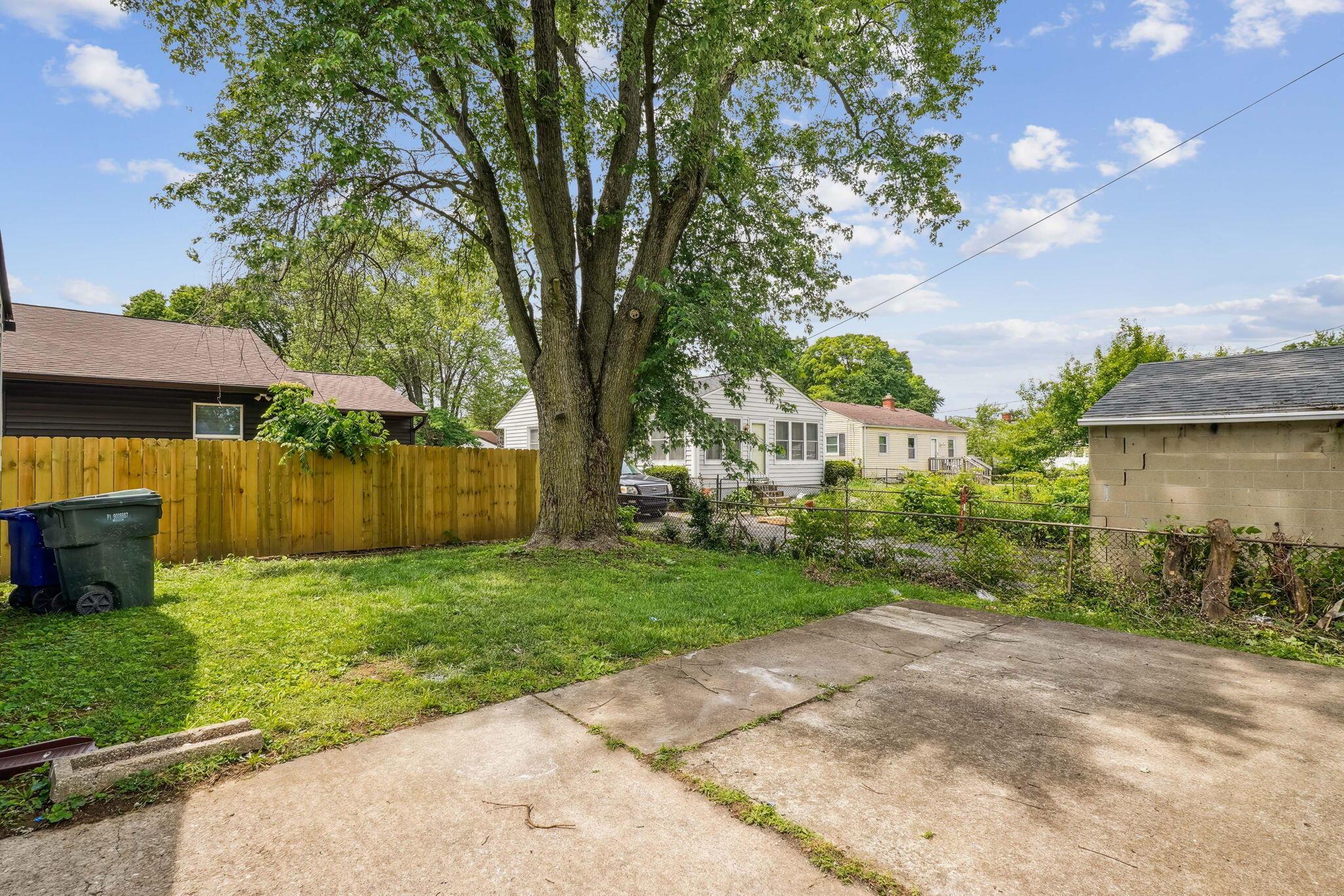 1358 Moler Road Columbus, OH 43207 - Photo 43 of 49 39-web-or-mls-1358-moler-rd