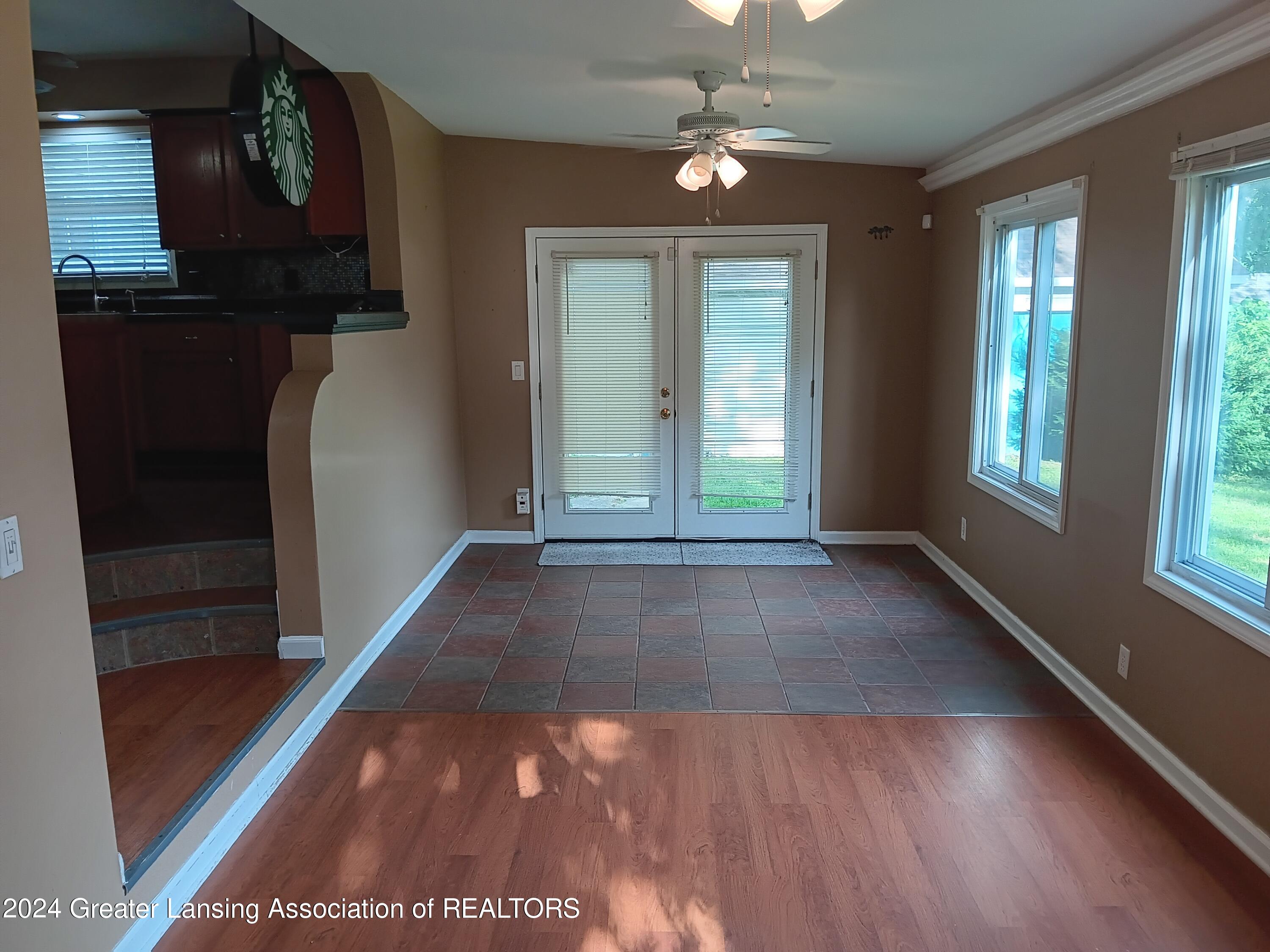 609 2nd Street Fenton, MI 48430 - Photo 10 of 18 20240702_082330