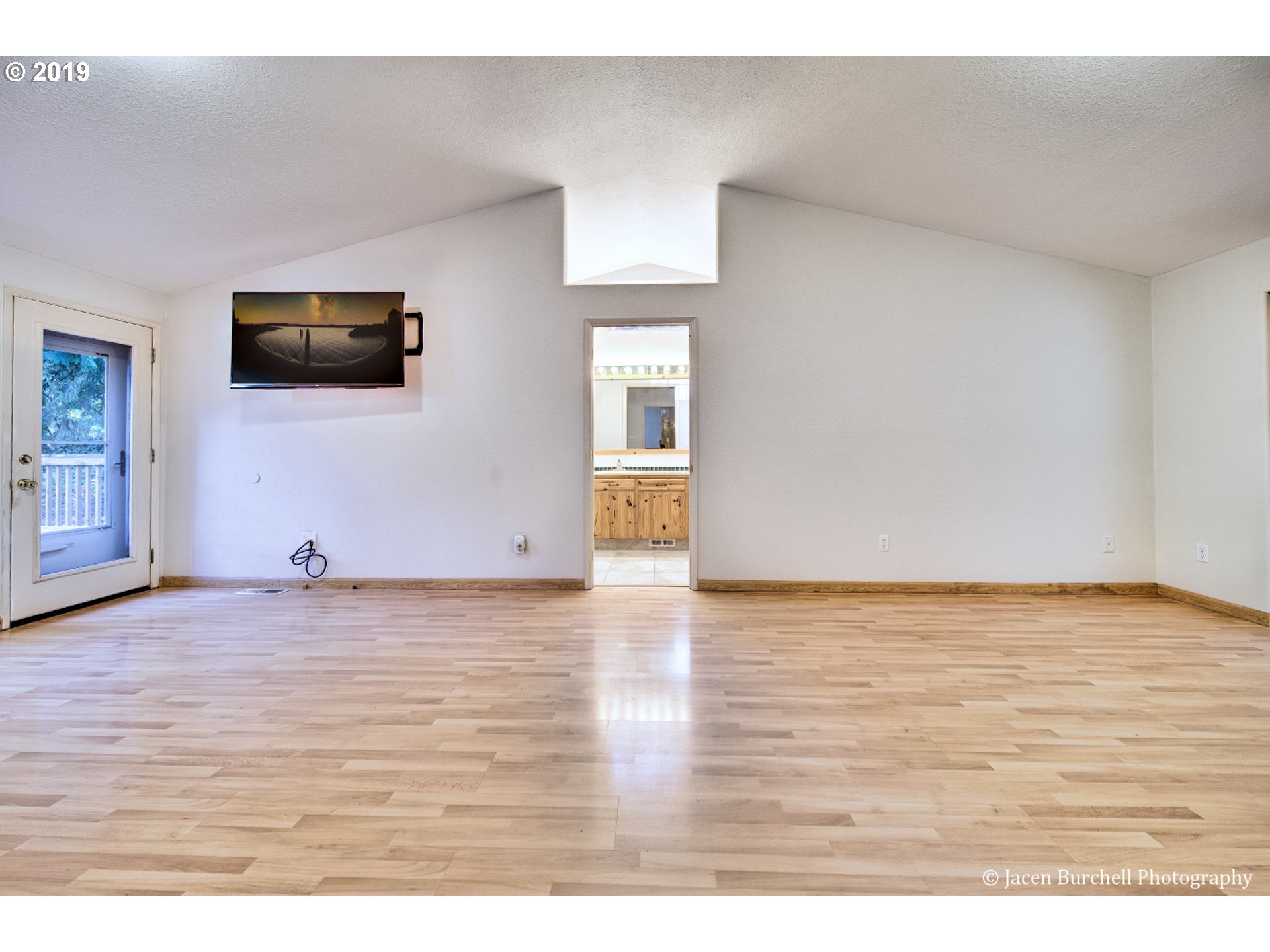 66546 Anliker Road Deer Island, OR 97054 - Photo 17 of 25 Bedroom, Primary