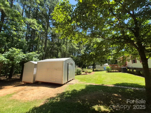 $227,500 | 44112 Harper Hearne Road, New London, NC 28127