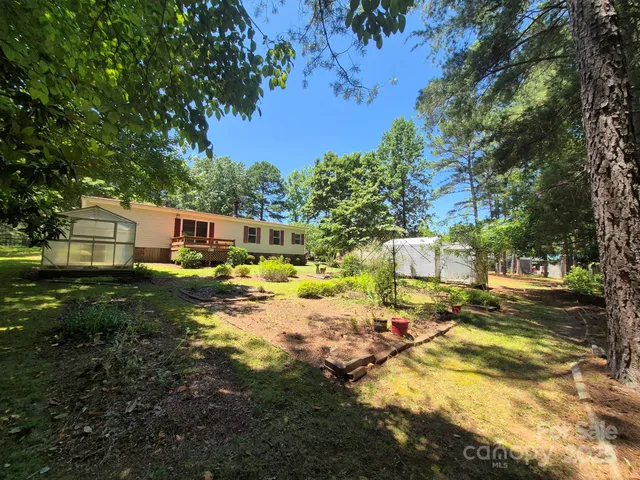 $227,500 | 44112 Harper Hearne Road, New London, NC 28127