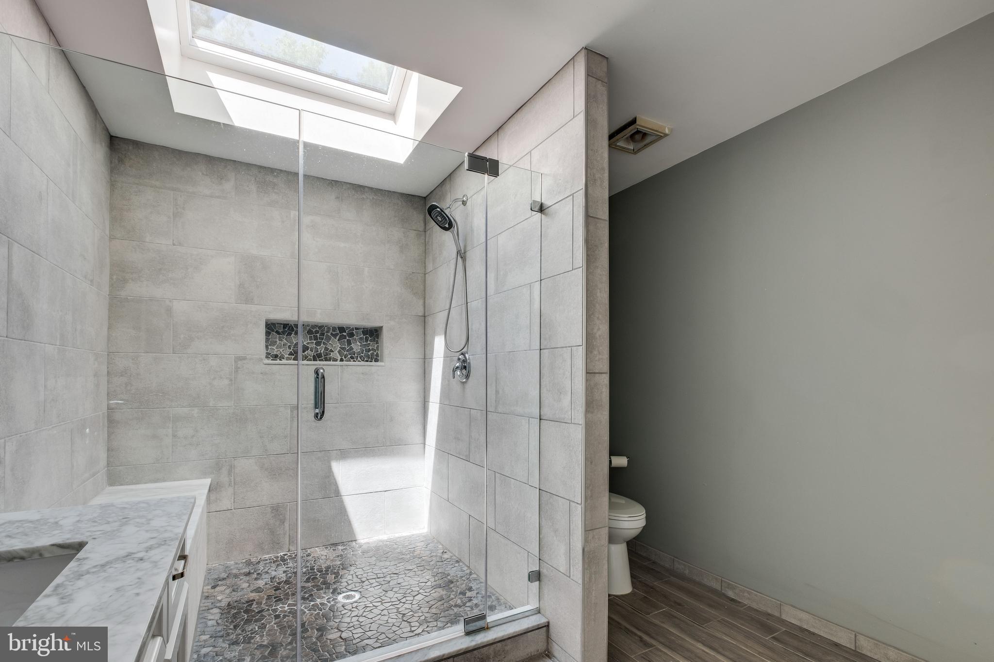 110 Bortons Road Marlton, NJ 08053 - Photo 28 of 44 Huge walk in shower