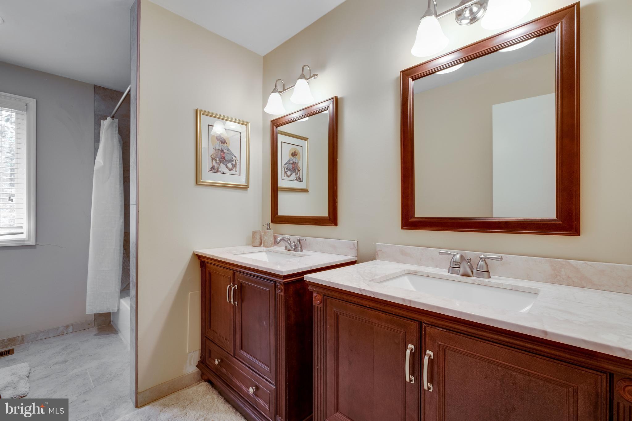 110 Bortons Road Marlton, NJ 08053 - Photo 37 of 44 Double Vanities in Hal Bath